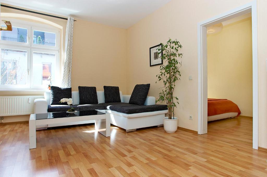 Erika-Appartments เบอร์ลิน ภายนอก รูปภาพ